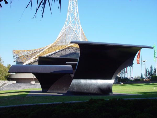 Inge King's Forward Surge sculpture in Melbourne Australia